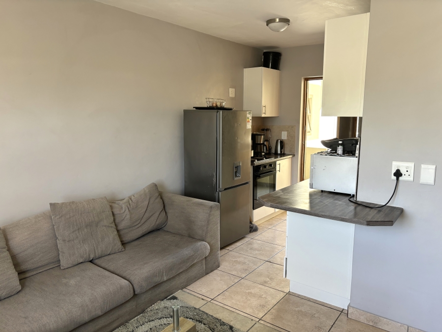 2 Bedroom Property for Sale in Guldenland Western Cape